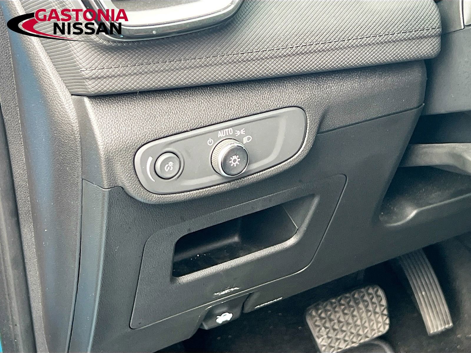 Used 2025 Chevrolet TrailBlazer LT image 10