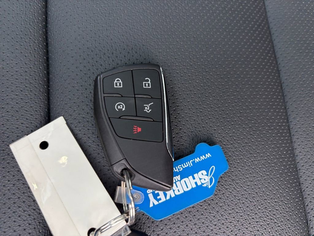 Used 2025 Chevrolet Traverse Z71 w/ Driver Confidence Package image 32