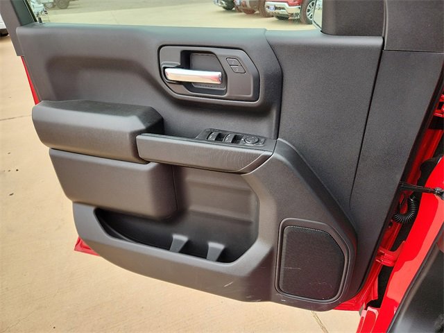 New 2026 Chevrolet Silverado 1500 Custom w/ Turbomax Blackout Package image 13