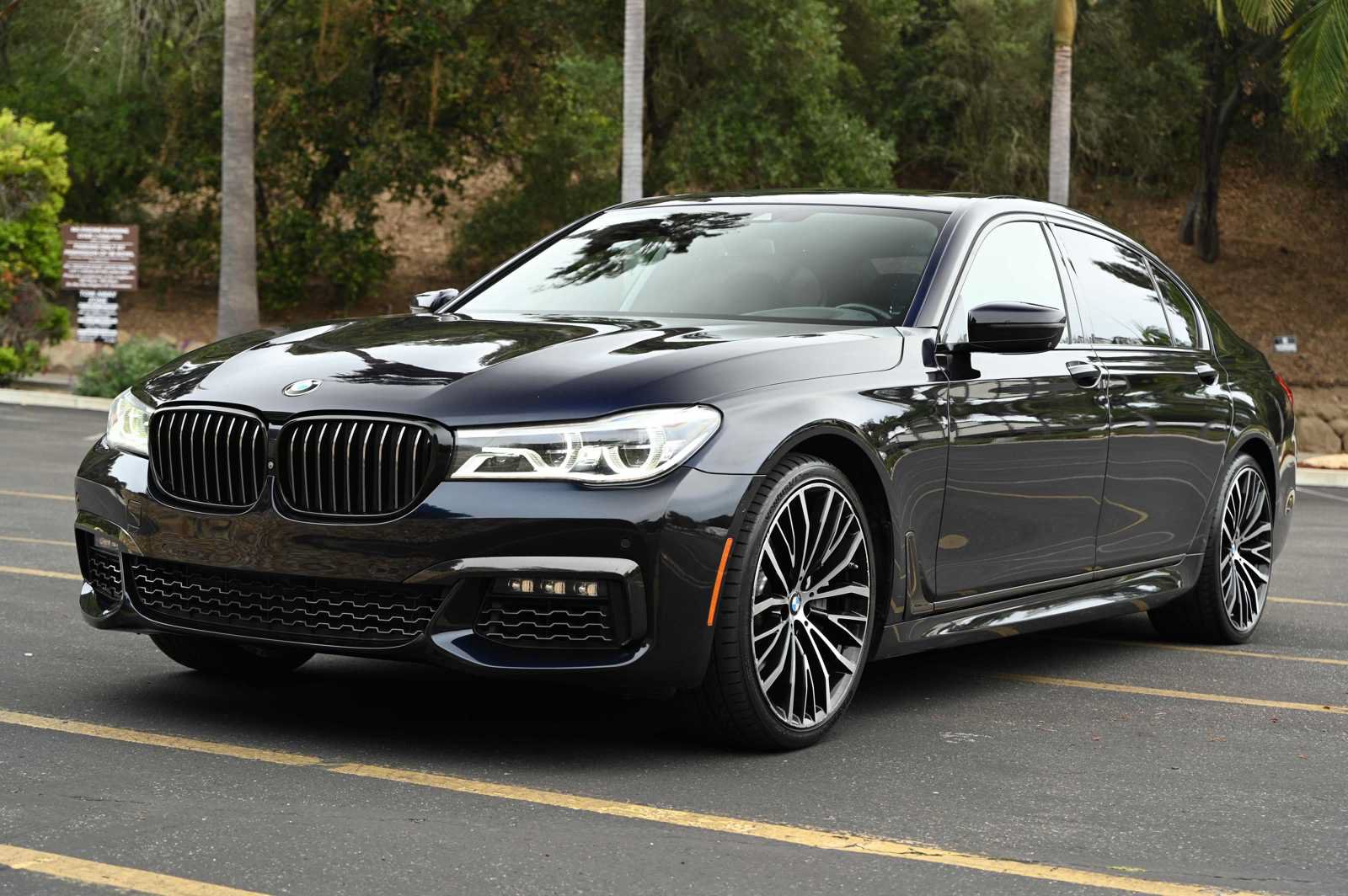 Used 2019 BMW 750i w/ M Sport Package
