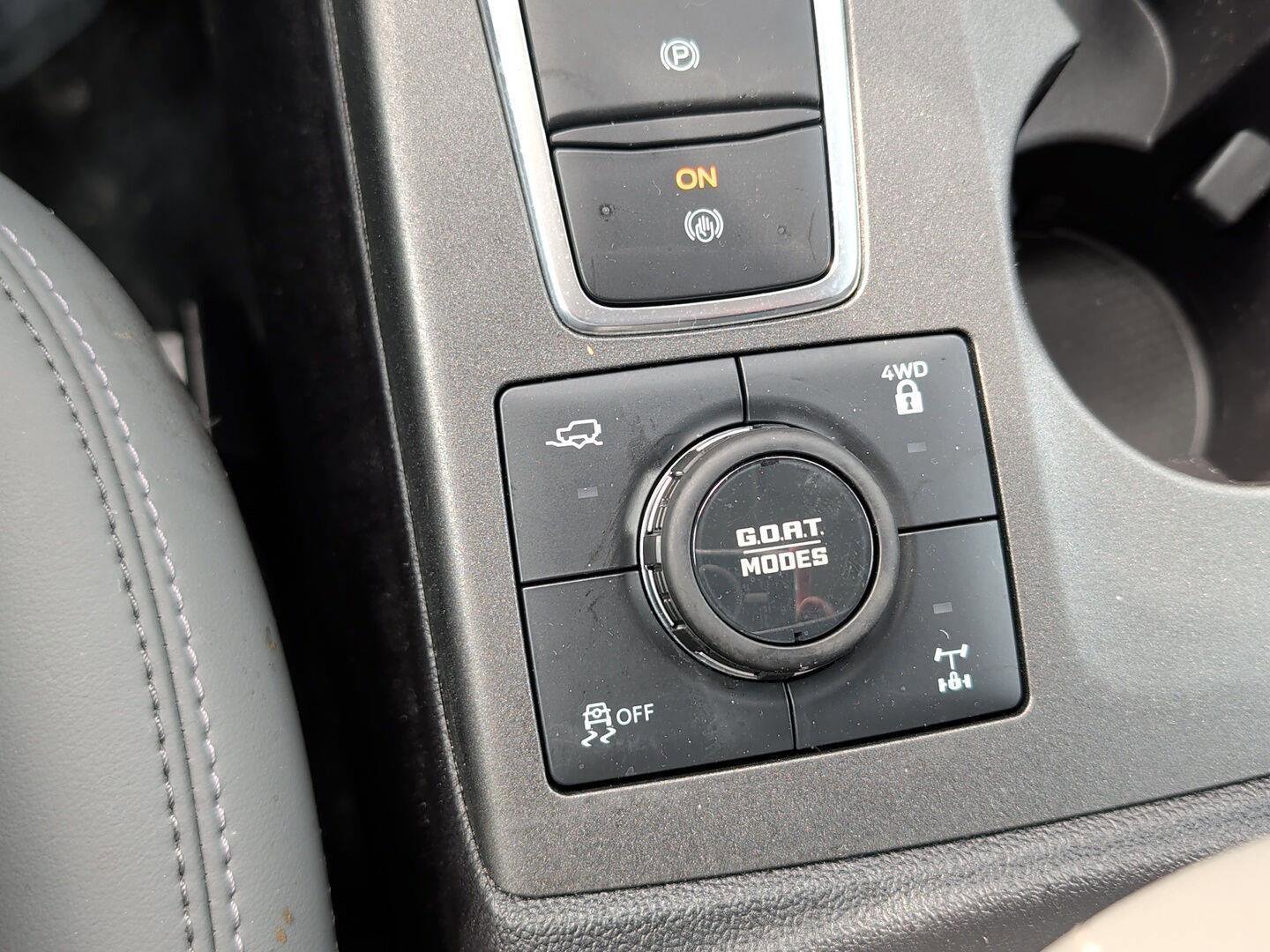 Used 2025 Ford Bronco Sport Badlands image 21