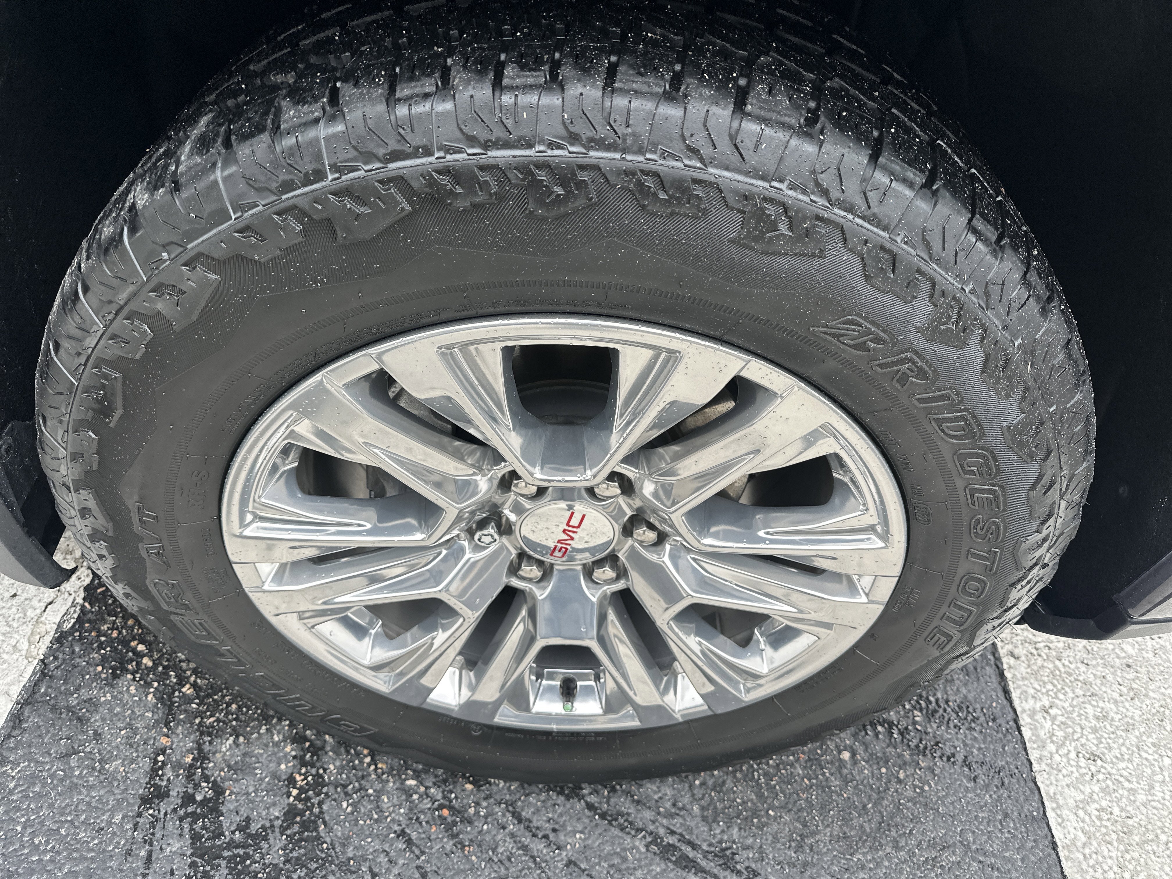 Used 2022 GMC Sierra 1500 Denali image 6