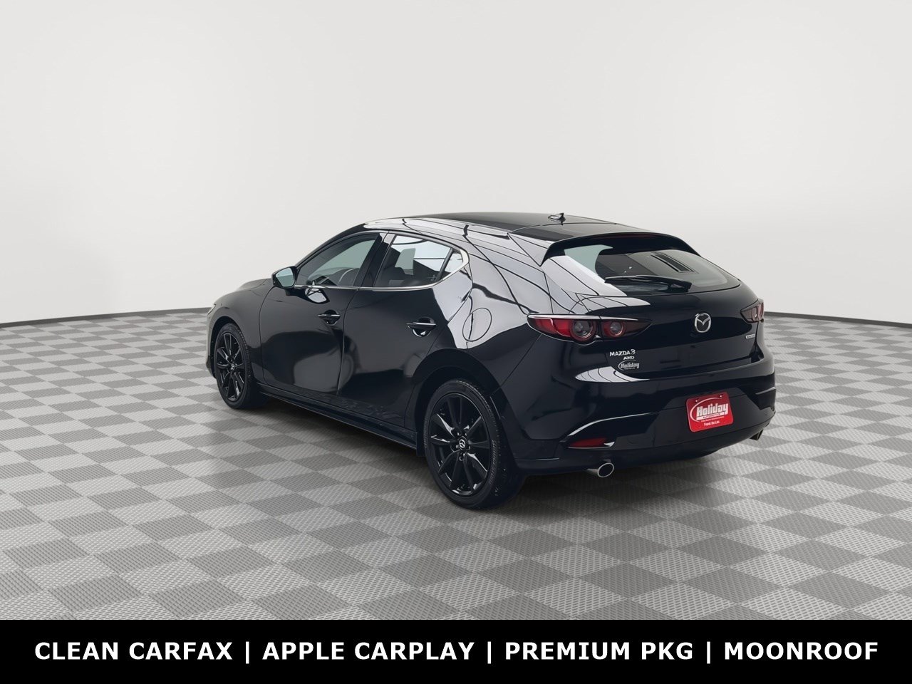 Used 2020 MAZDA MAZDA3 AWD Hatchback w/ Premium Pkg image 2