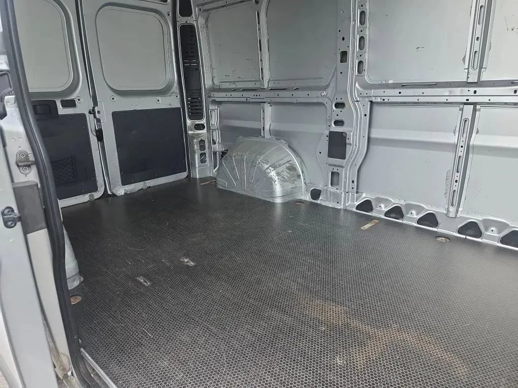 Used 2021 RAM ProMaster 1500 w/ Convenience Group FWD image 12