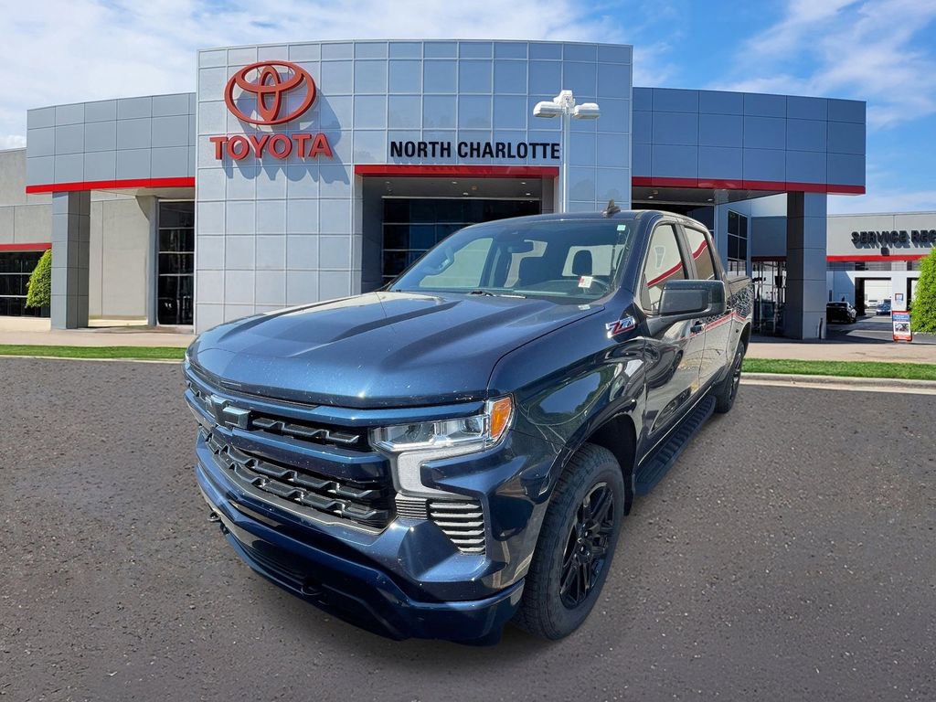 Used 2022 Chevrolet Silverado 1500 RST AWD/4WD image 5