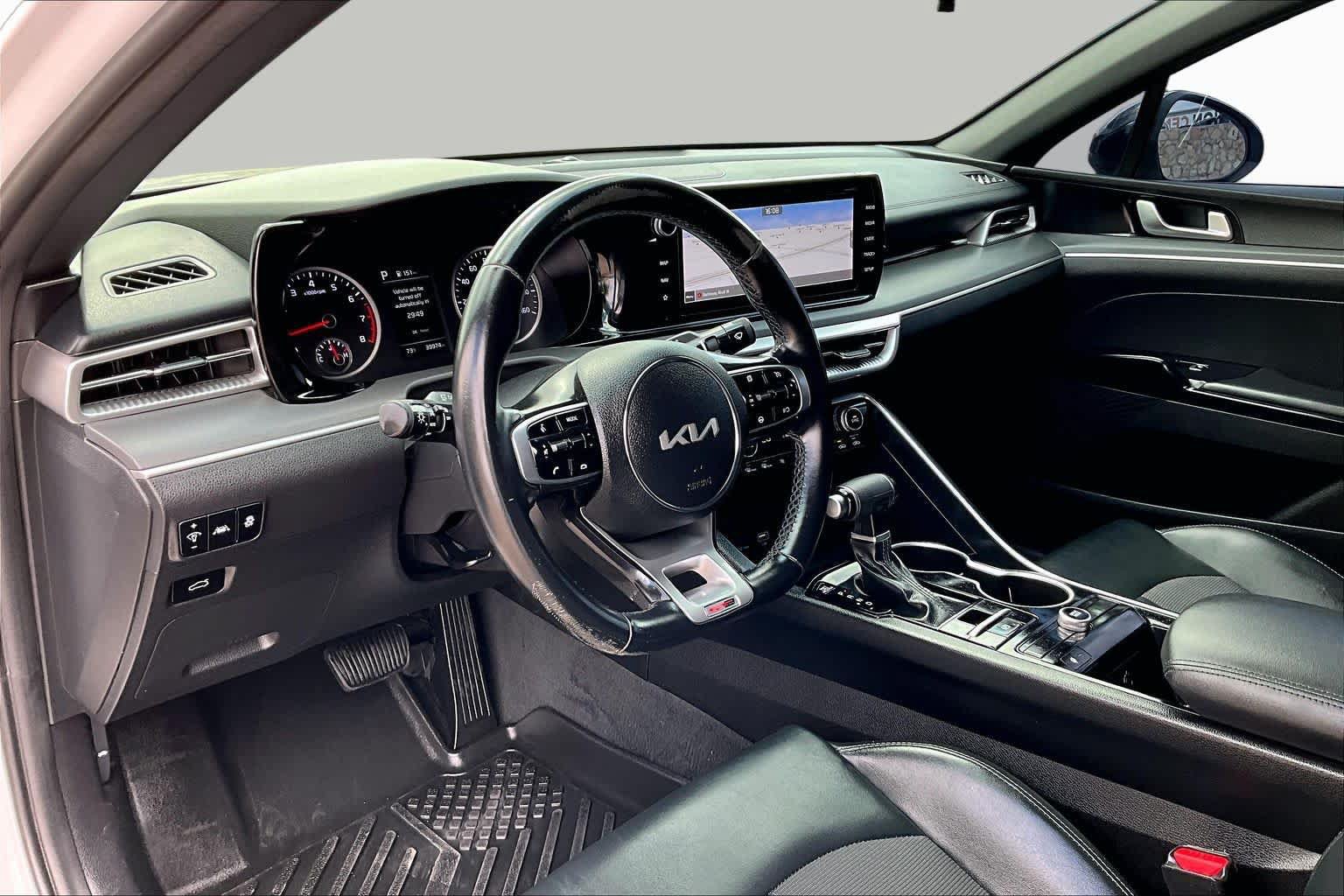 Used 2022 Kia K5 GT-Line FWD image 18