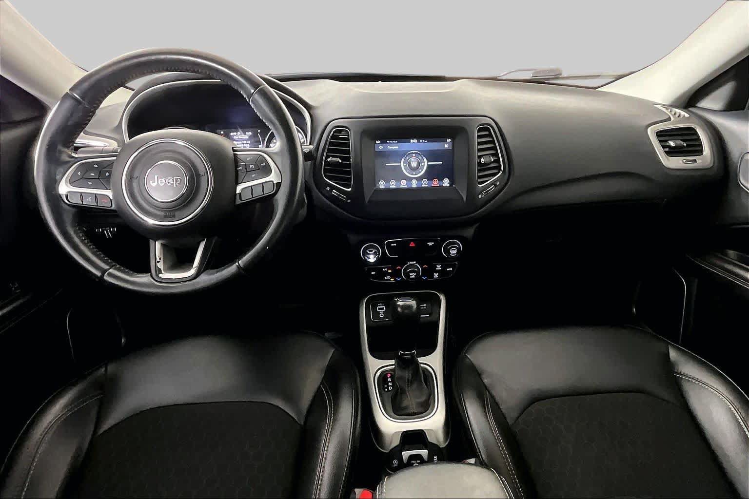 Used 2021 Jeep Compass Latitude FWD image 14