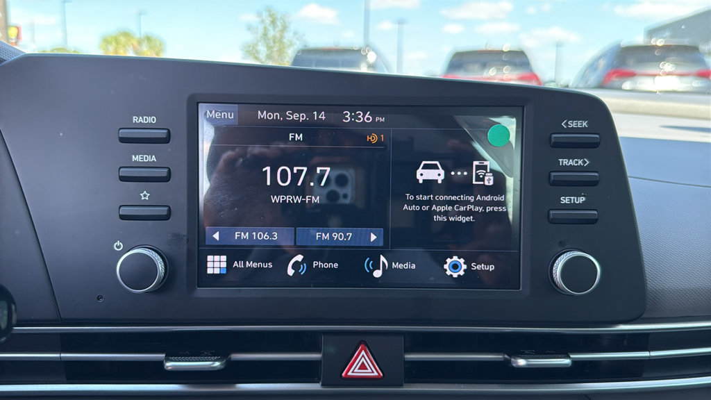 Certified 2026 Hyundai Elantra Sport FWD image 22