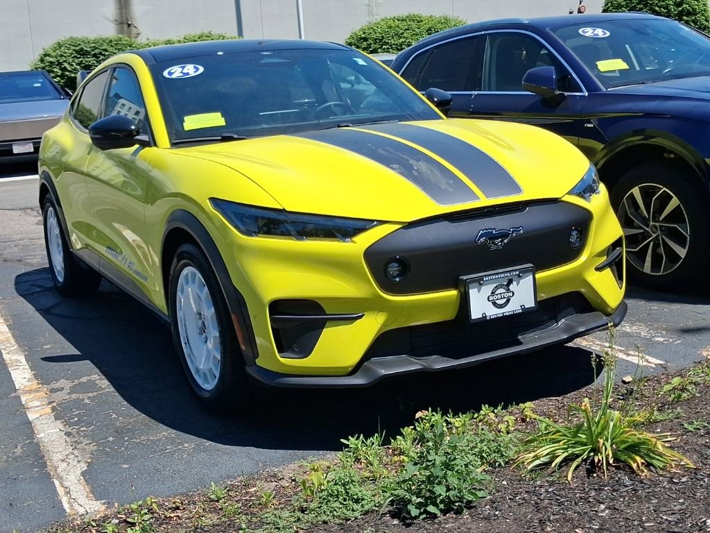 Used 2024 Ford Mustang Mach-E GT AWD/4WD image 5