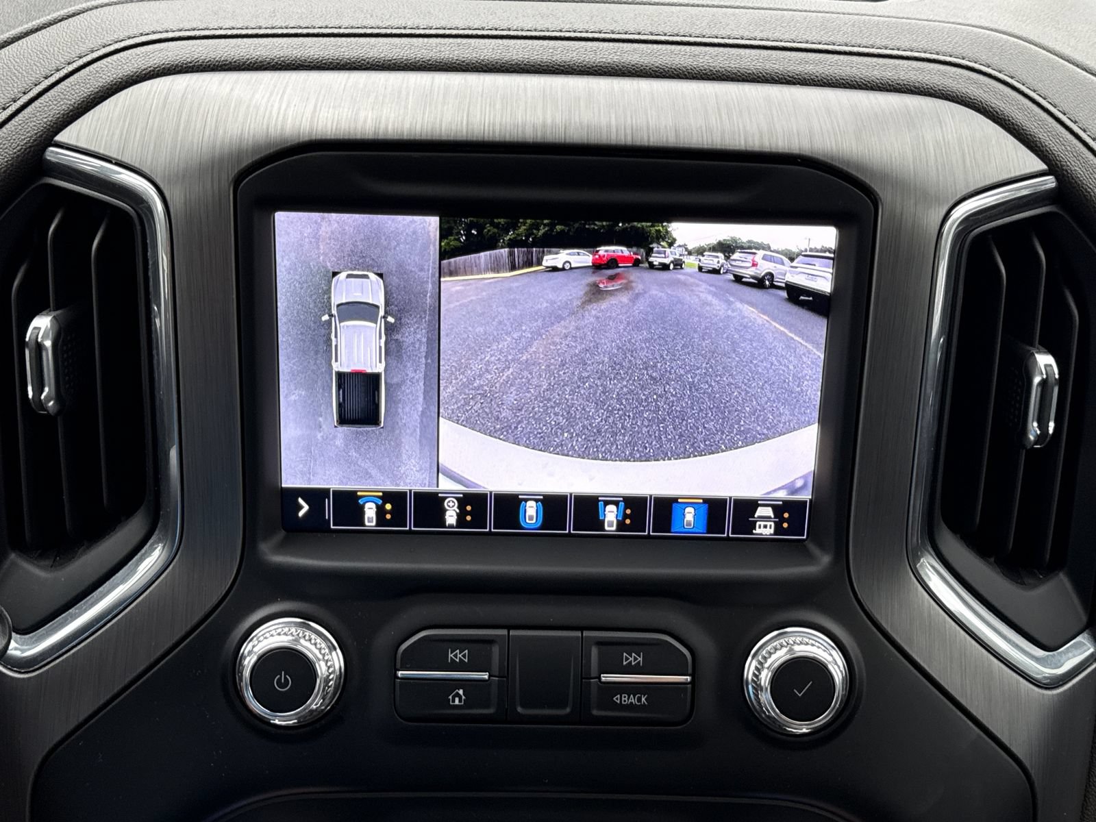 Used 2023 GMC Sierra 2500 Denali w/ Denali Ultimate Package AWD/4WD image 28