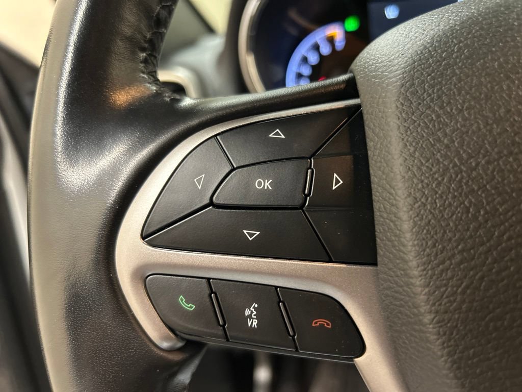 Used 2020 Jeep Grand Cherokee Altitude AWD/4WD image 21