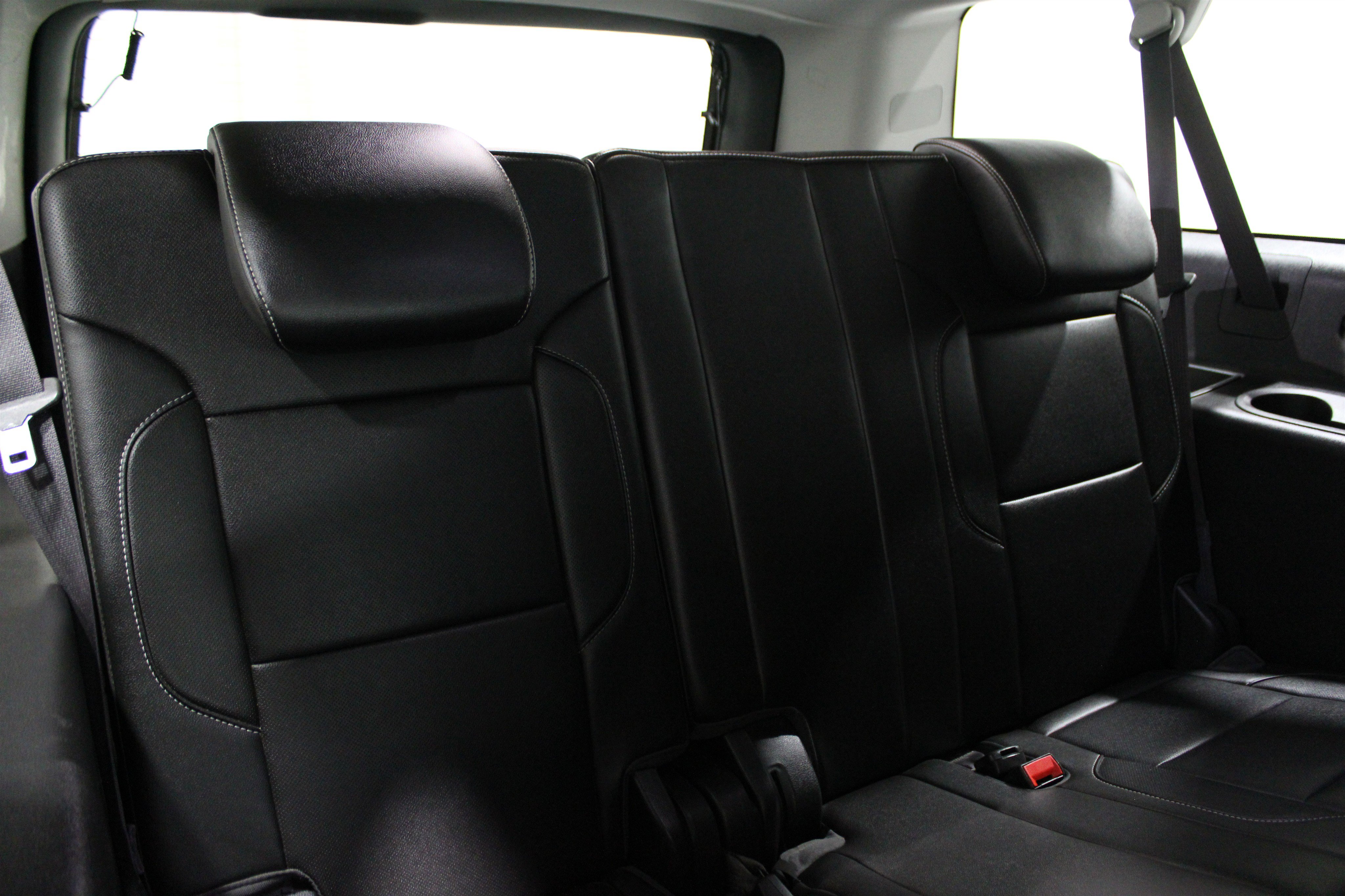 Used 2016 Chevrolet Suburban LTZ image 29