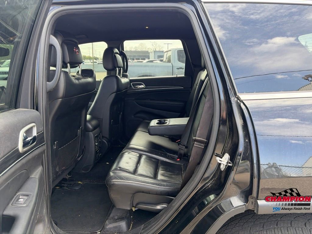 Used 2019 Jeep Grand Cherokee Limited AWD/4WD image 7