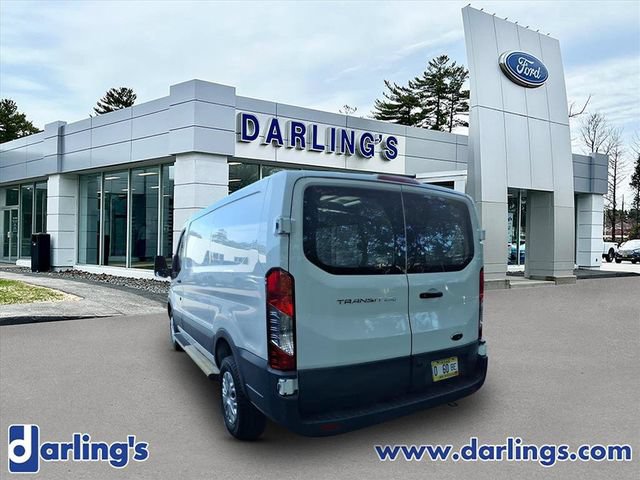 Certified 2025 Ford Transit 250 Low Roof w/ Exterior Upgrade Package RWD image 5