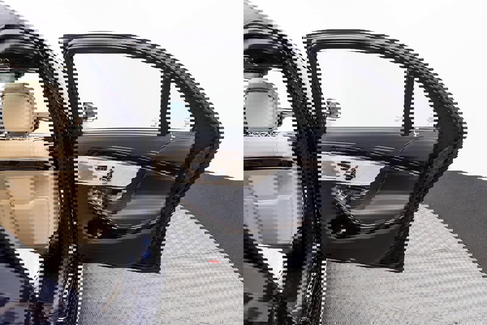 Used 2020 Mercedes-Benz S 63 AMG 4MATIC Sedan image 48