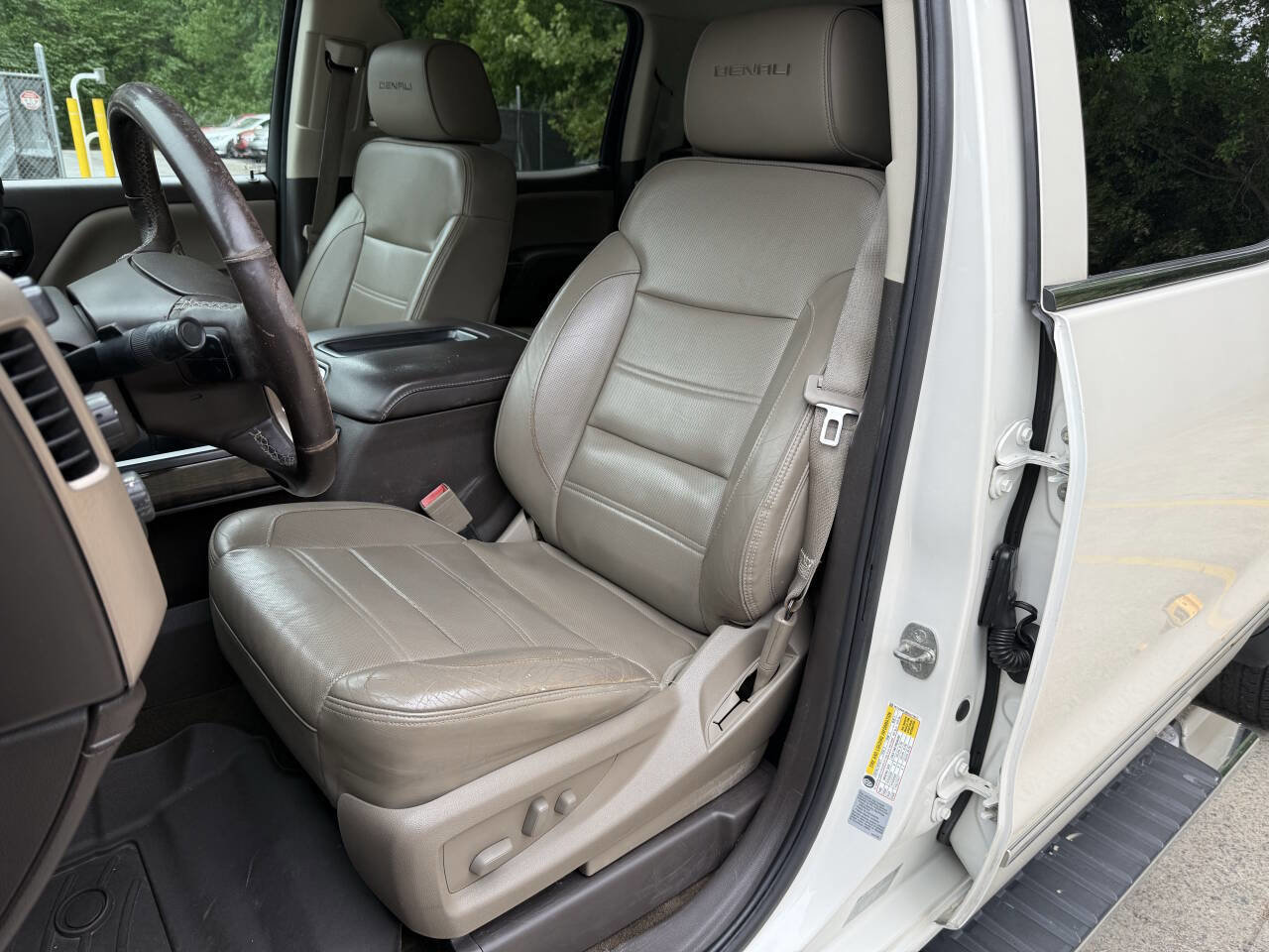 Used 2014 GMC Sierra 1500 Denali image 15
