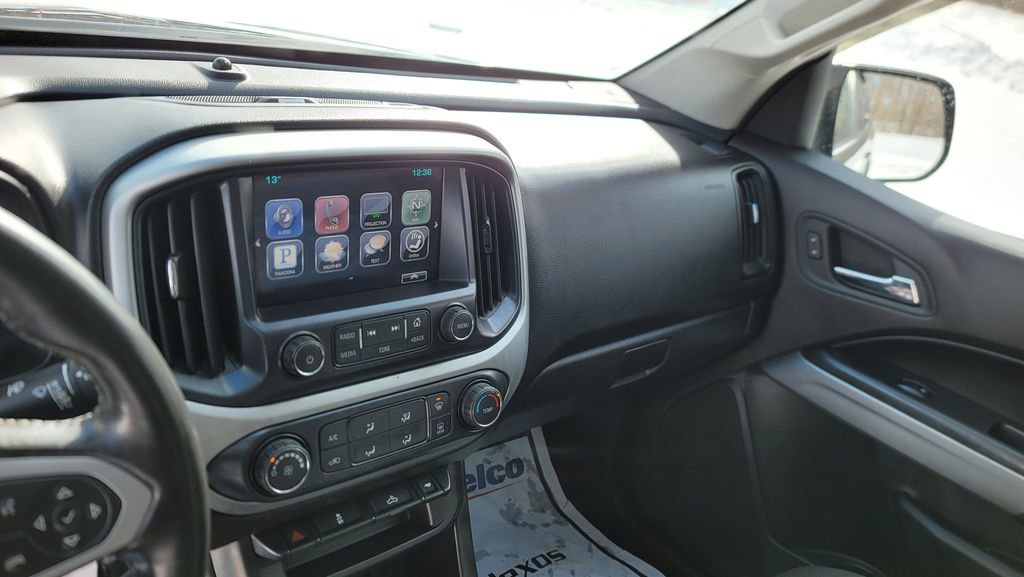 Used 2016 Chevrolet Colorado LT w/ LT Convenience Package image 22