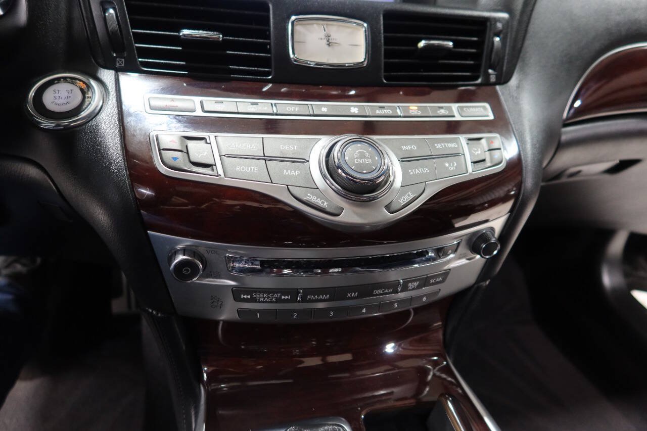 Used 2015 INFINITI Q70 3.7 w/ Sport Package RWD image 24