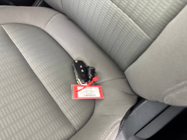 Used 2022 Ford Escape S AWD/4WD image 29