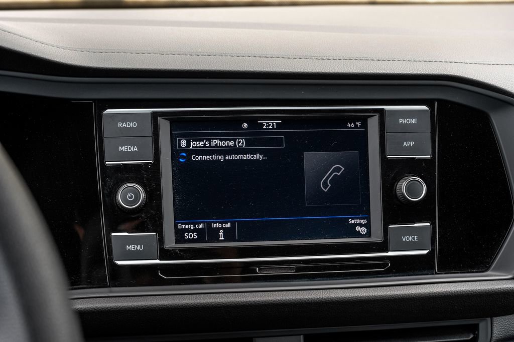 Used 2022 Volkswagen Jetta Sport image 36