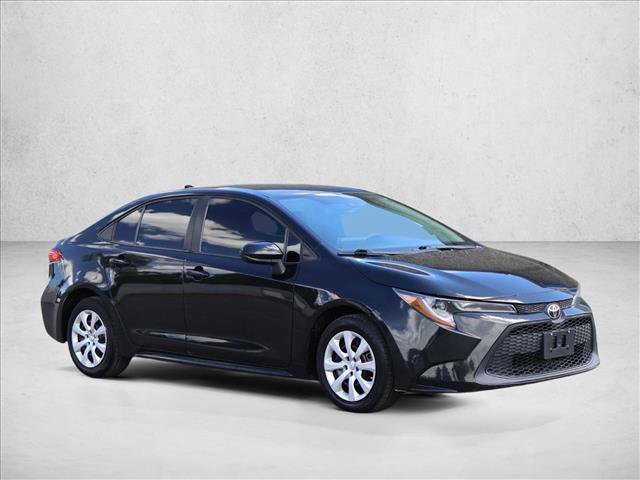 Used 2020 Toyota Corolla LE FWD image 3