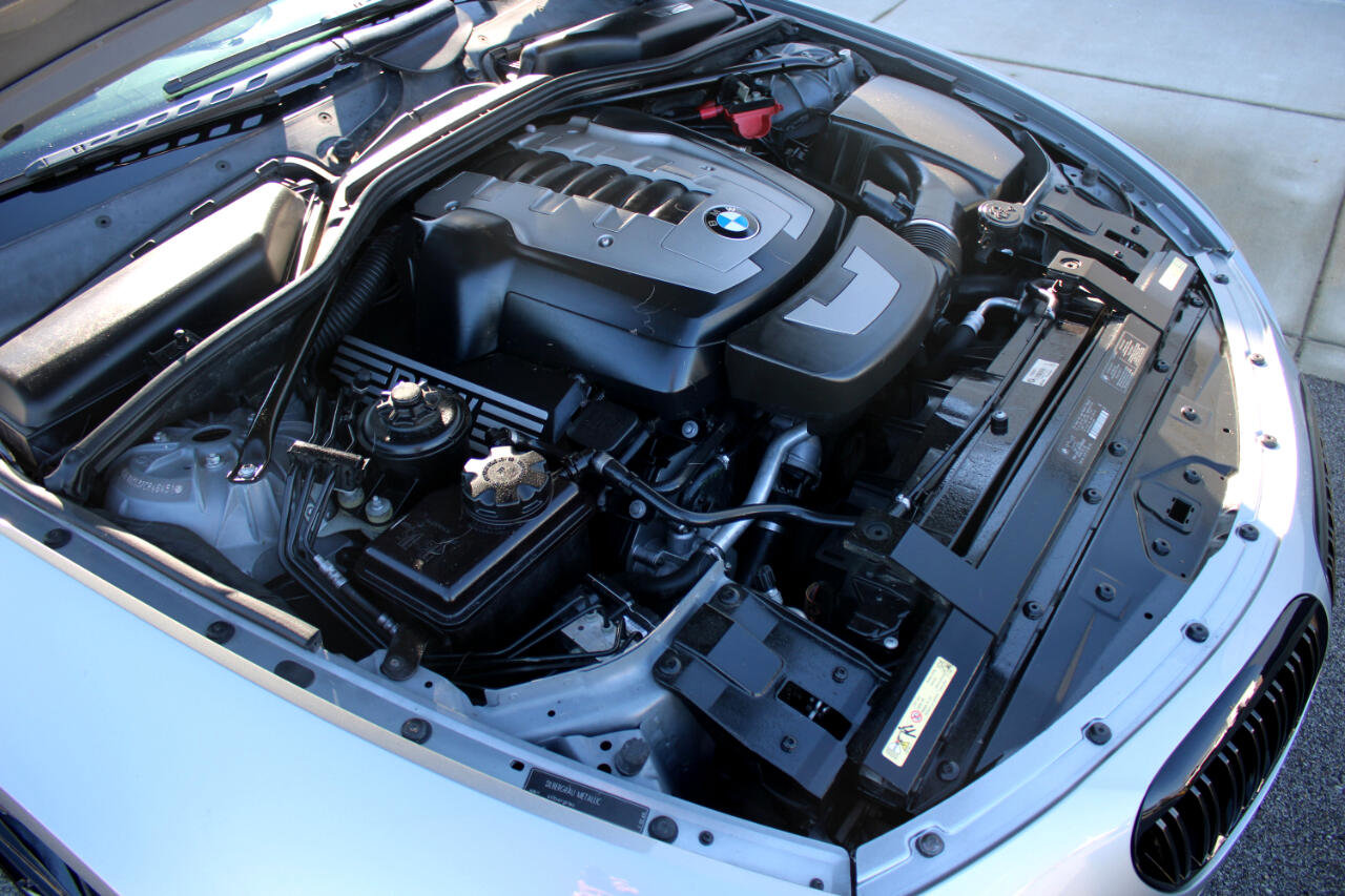 Used 2007 BMW 650i Coupe image 26