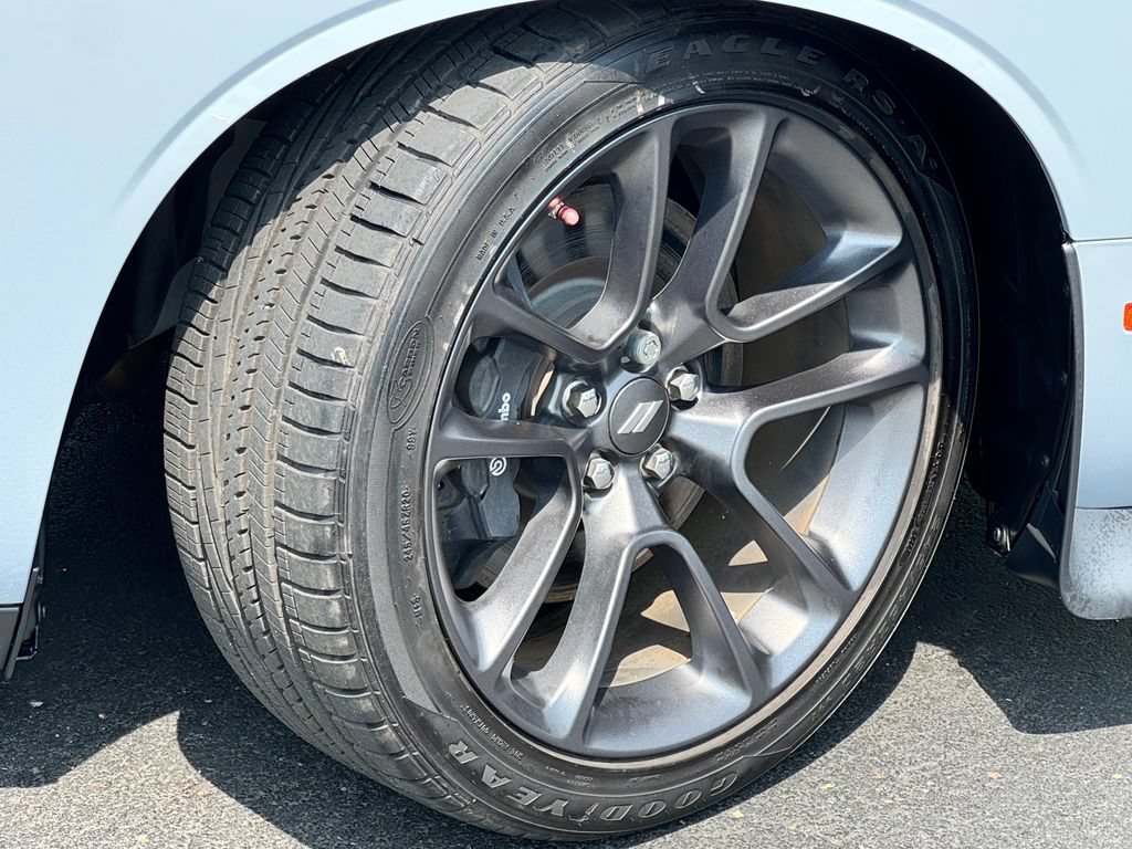 Used 2021 Dodge Challenger R/T Scat Pack RWD image 9