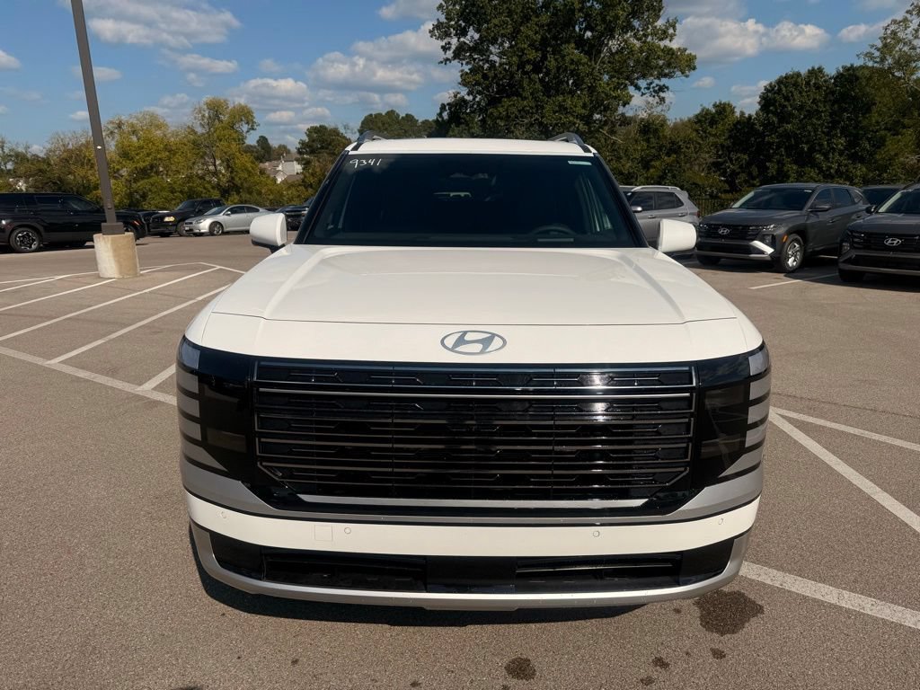 New 2026 Hyundai Palisade Calligraphy FWD image 3