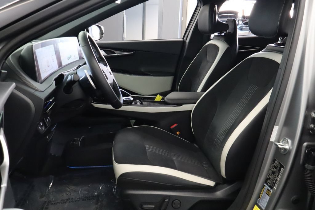 Used 2023 Kia EV6 GT-Line w/ GT-Line Suede Seat Package RWD image 19