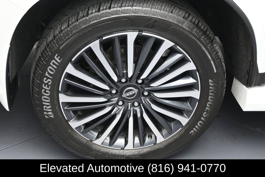 Used 2025 Nissan Armada Platinum Reserve AWD/4WD image 5
