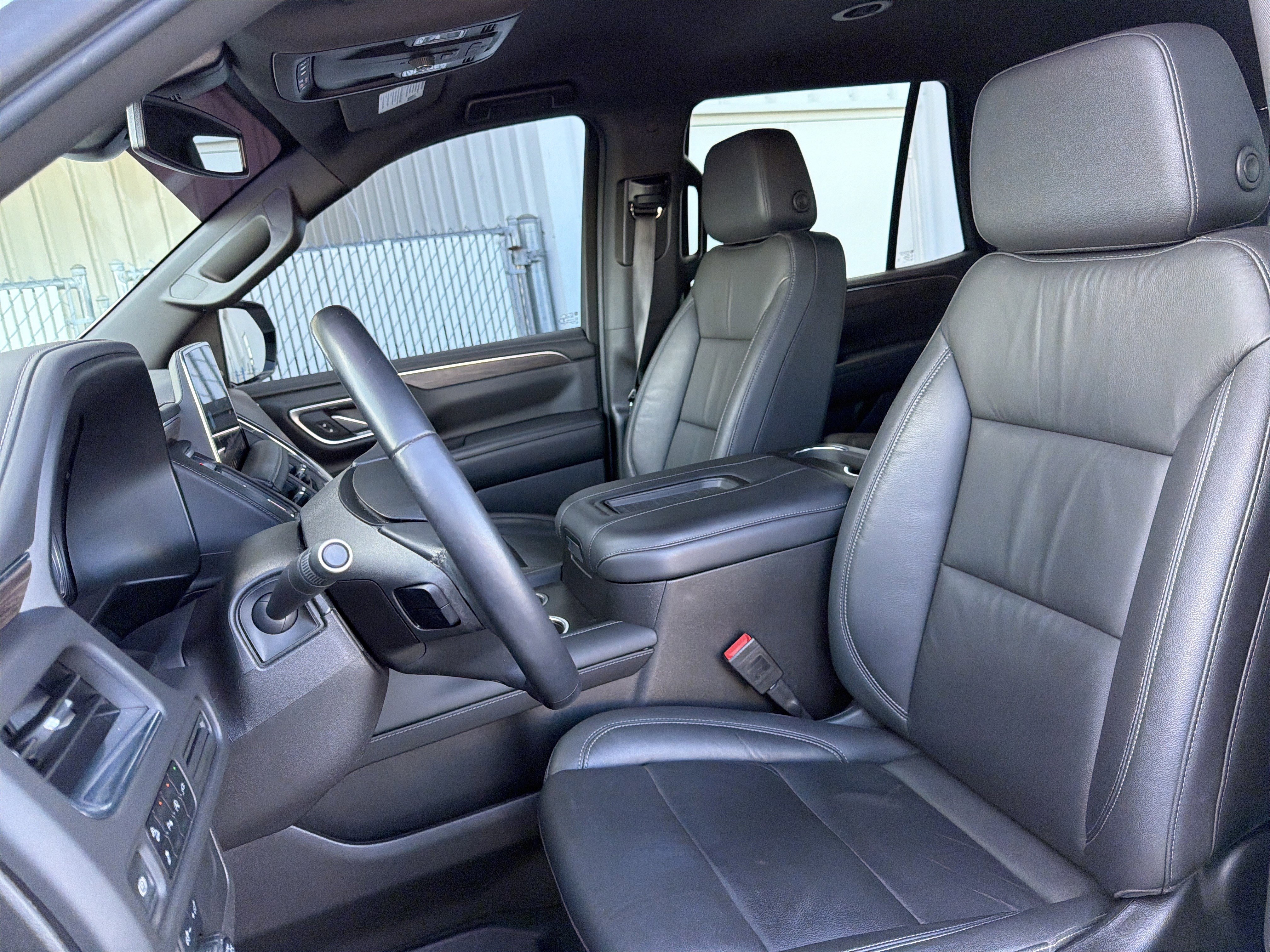 Used 2021 Chevrolet Tahoe Z71 image 29