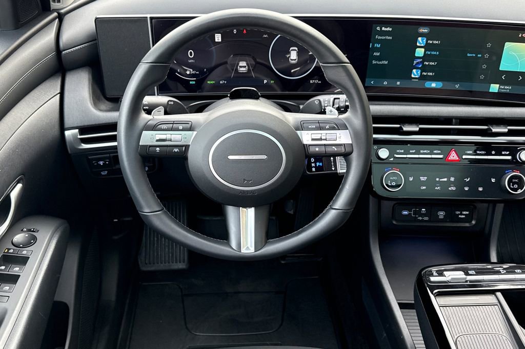 Used 2025 Hyundai Tucson SEL image 12