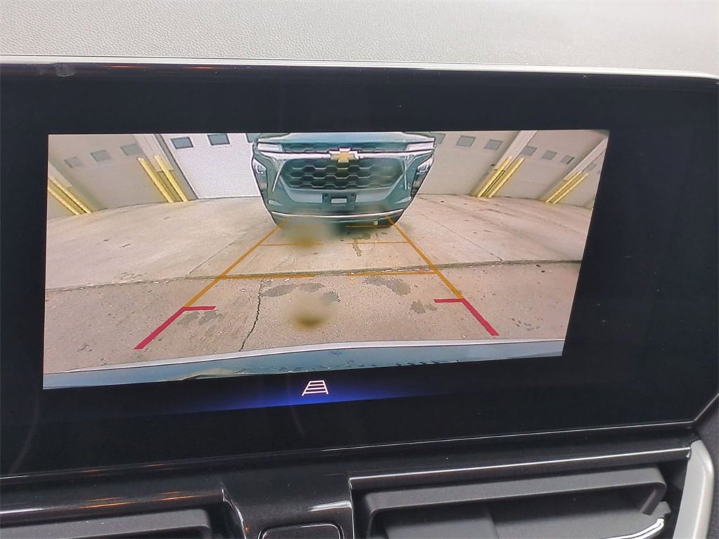 Used 2025 Chevrolet TrailBlazer LT image 14