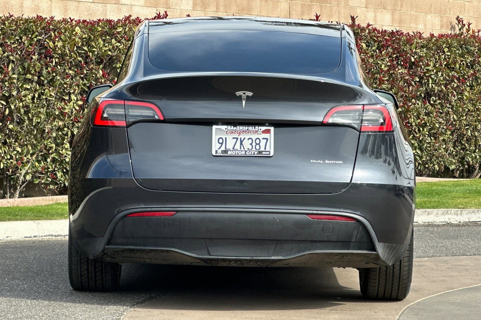 Used 2024 Tesla Model Y Long Range image 5