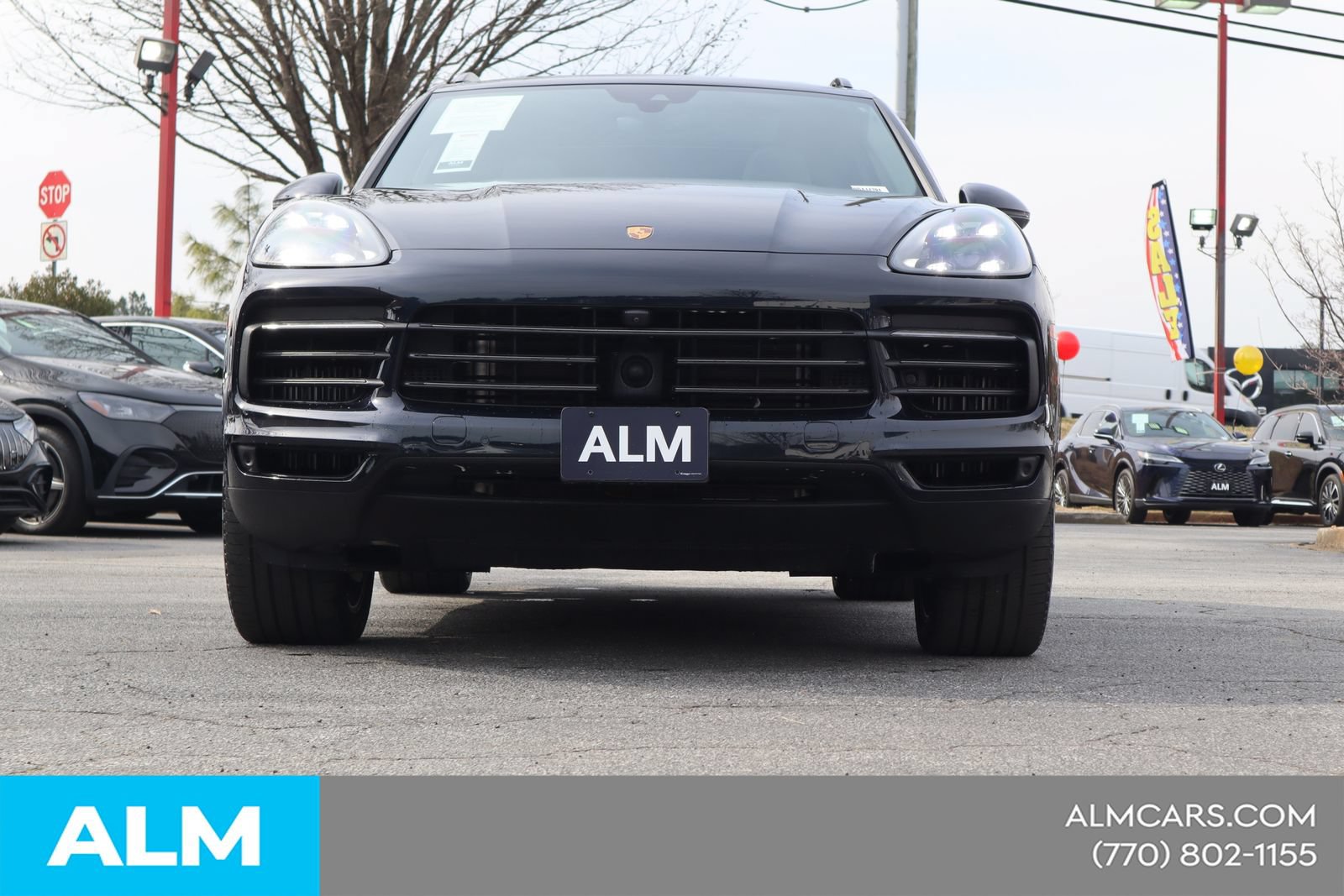 Used 2023 Porsche Cayenne S Platinum w/ Assistance Package AWD/4WD image 3