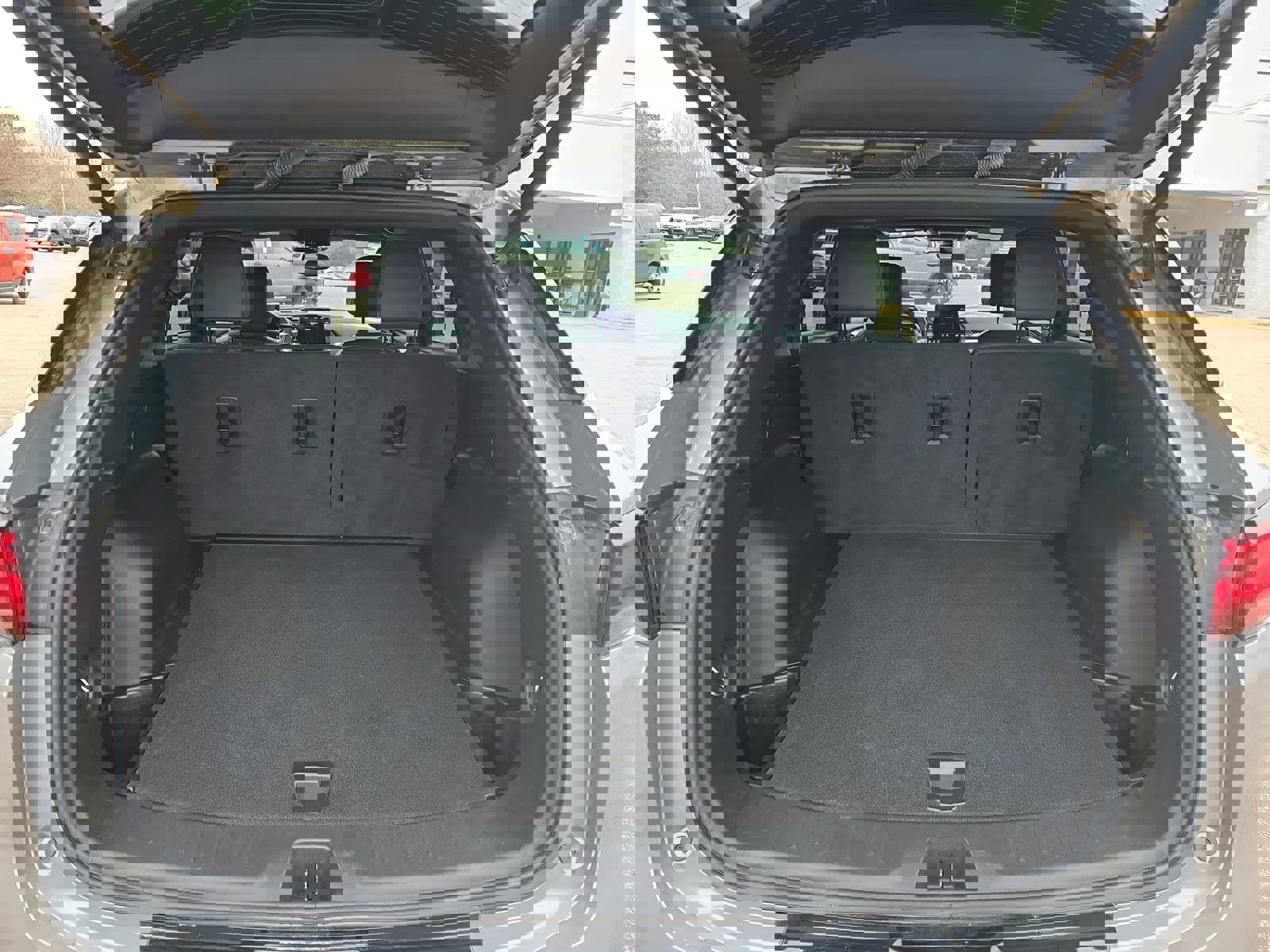 Used 2023 Chevrolet Blazer RS w/ Enhanced Convenience Package image 14