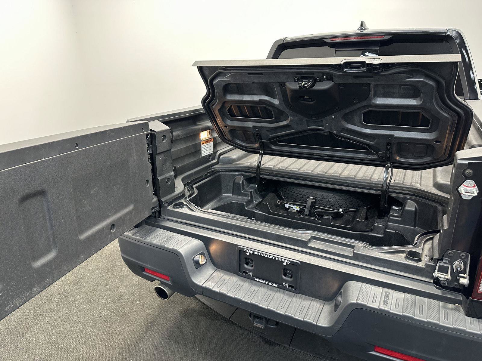 Certified 2024 Honda Ridgeline RTL image 28