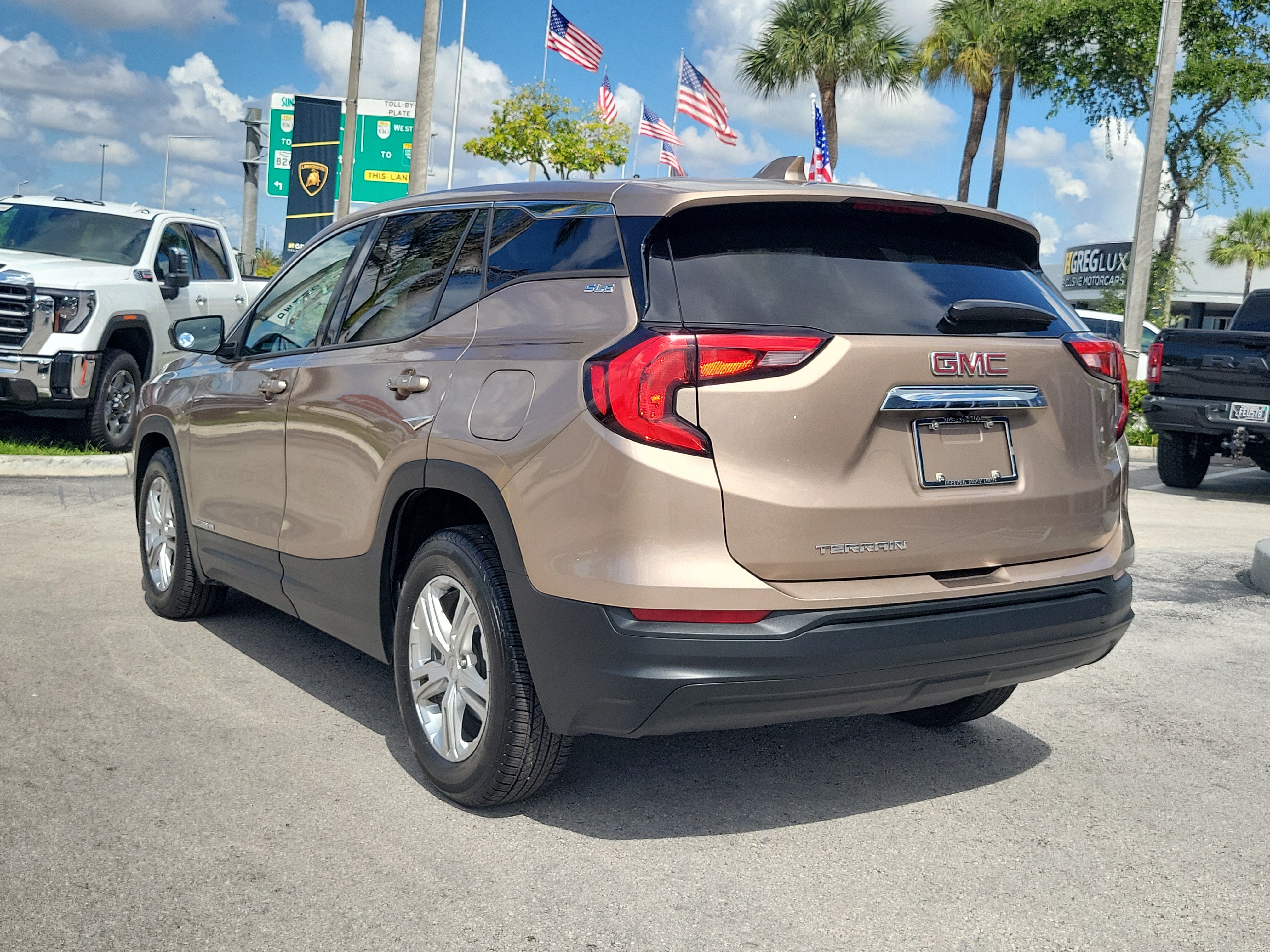 Used 2018 GMC Terrain SLE FWD image 7