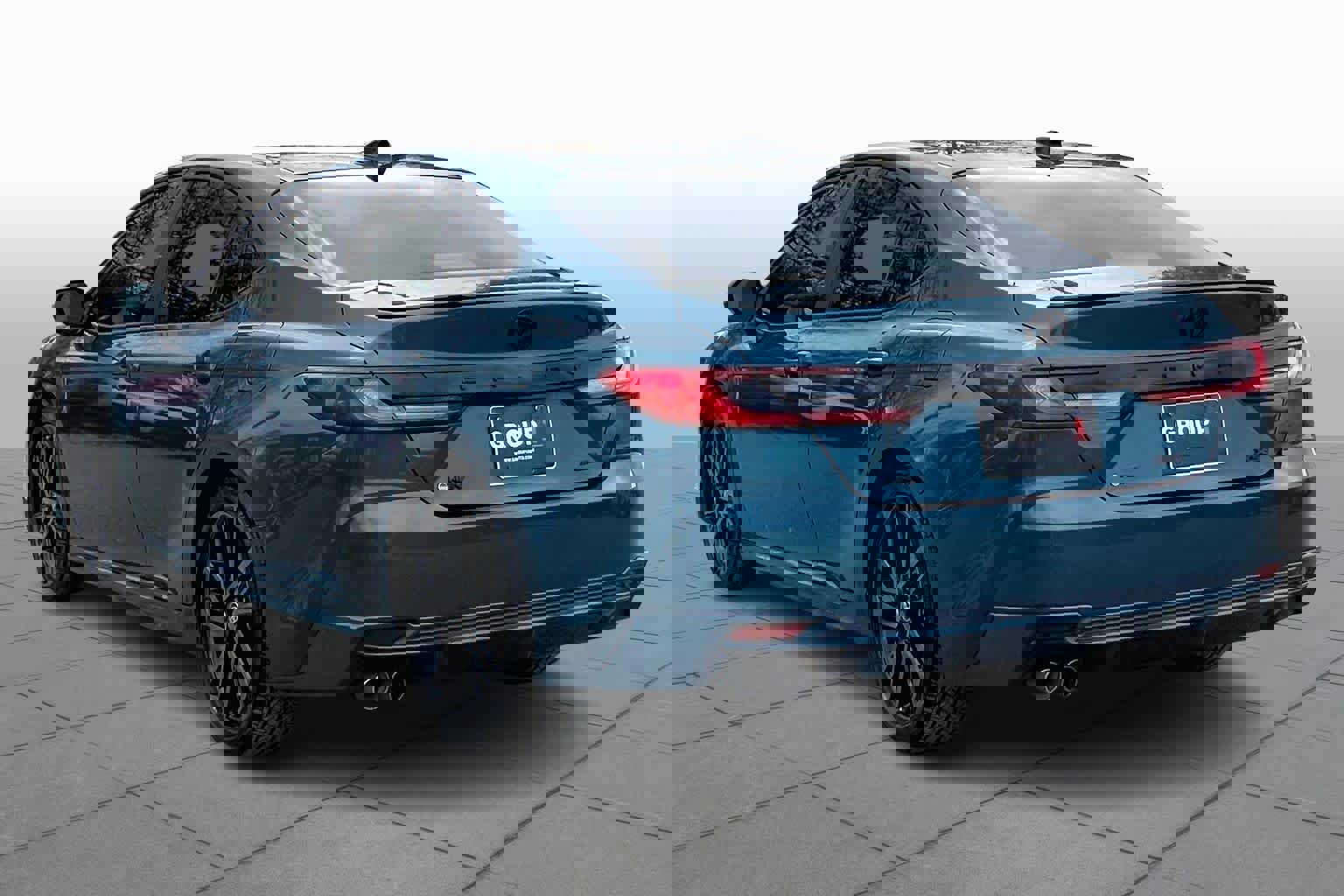 Used 2025 Toyota Camry XSE image 11