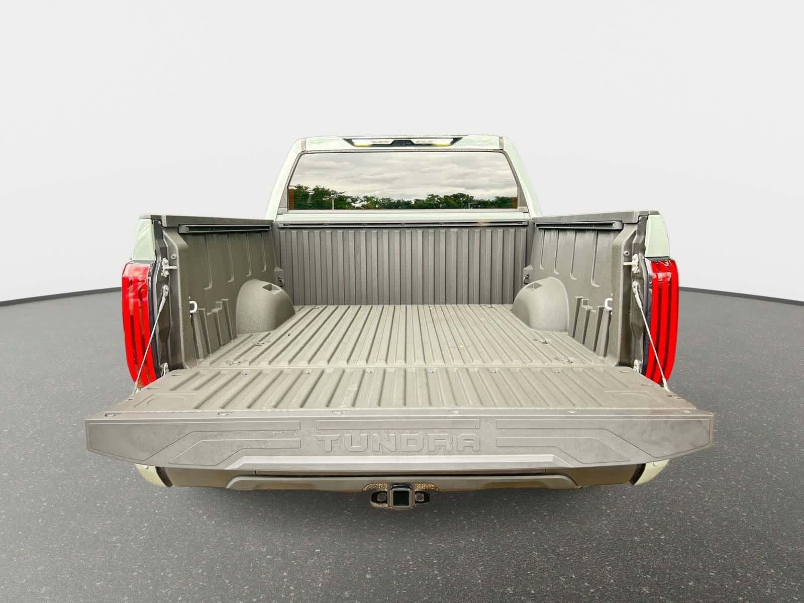 Used 2024 Toyota Tundra SR5 w/ SR5 Premium Package AWD/4WD image 9