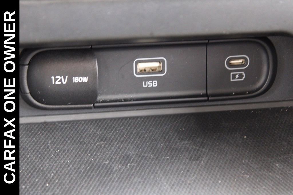 Used 2023 Kia Soul GT-Line w/ GT-Line Technology Package FWD image 38