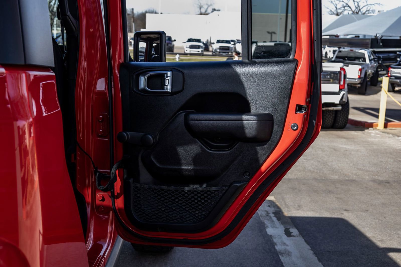 Used 2022 Jeep Gladiator Sport image 38