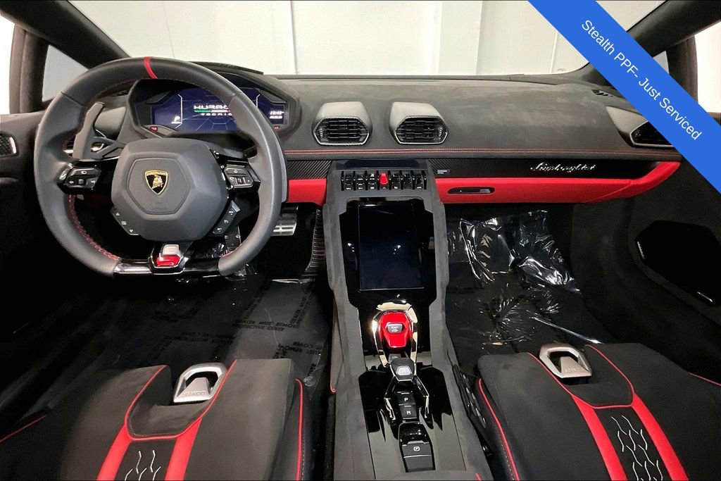 Used 2024 Lamborghini Huracan Tecnica image 22