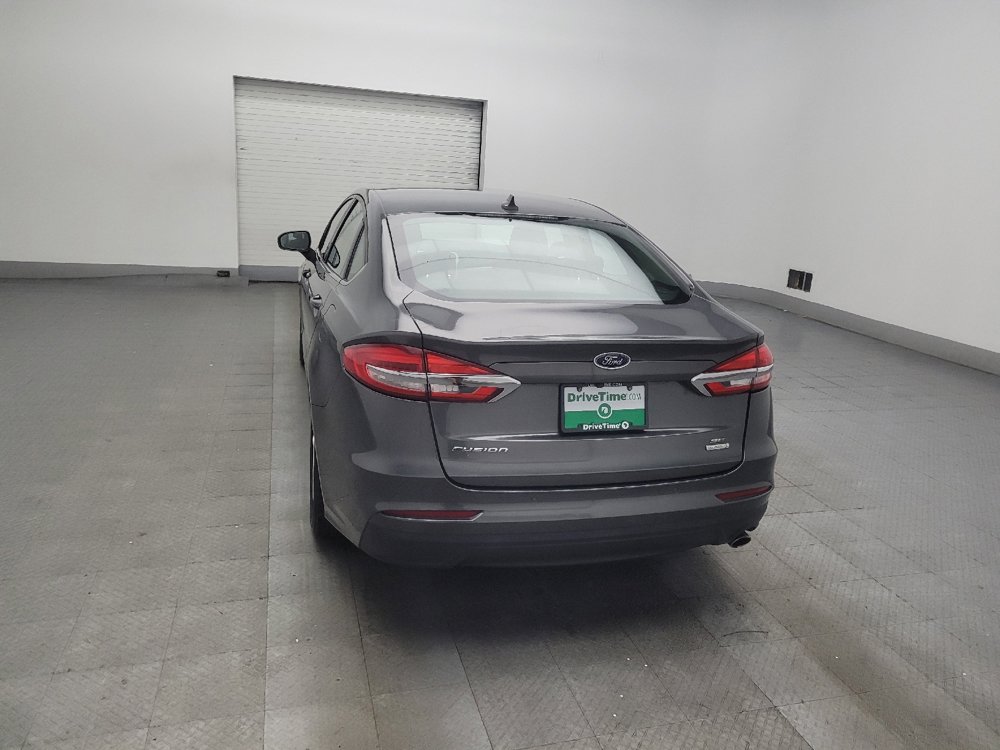 Used 2019 Ford Fusion SE FWD image 6