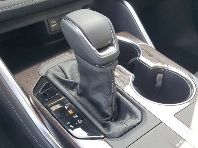 New 2026 Toyota Highlander Platinum image 19