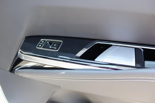 New 2025 Cadillac Escalade ESV Sport w/ Touring Package image 17