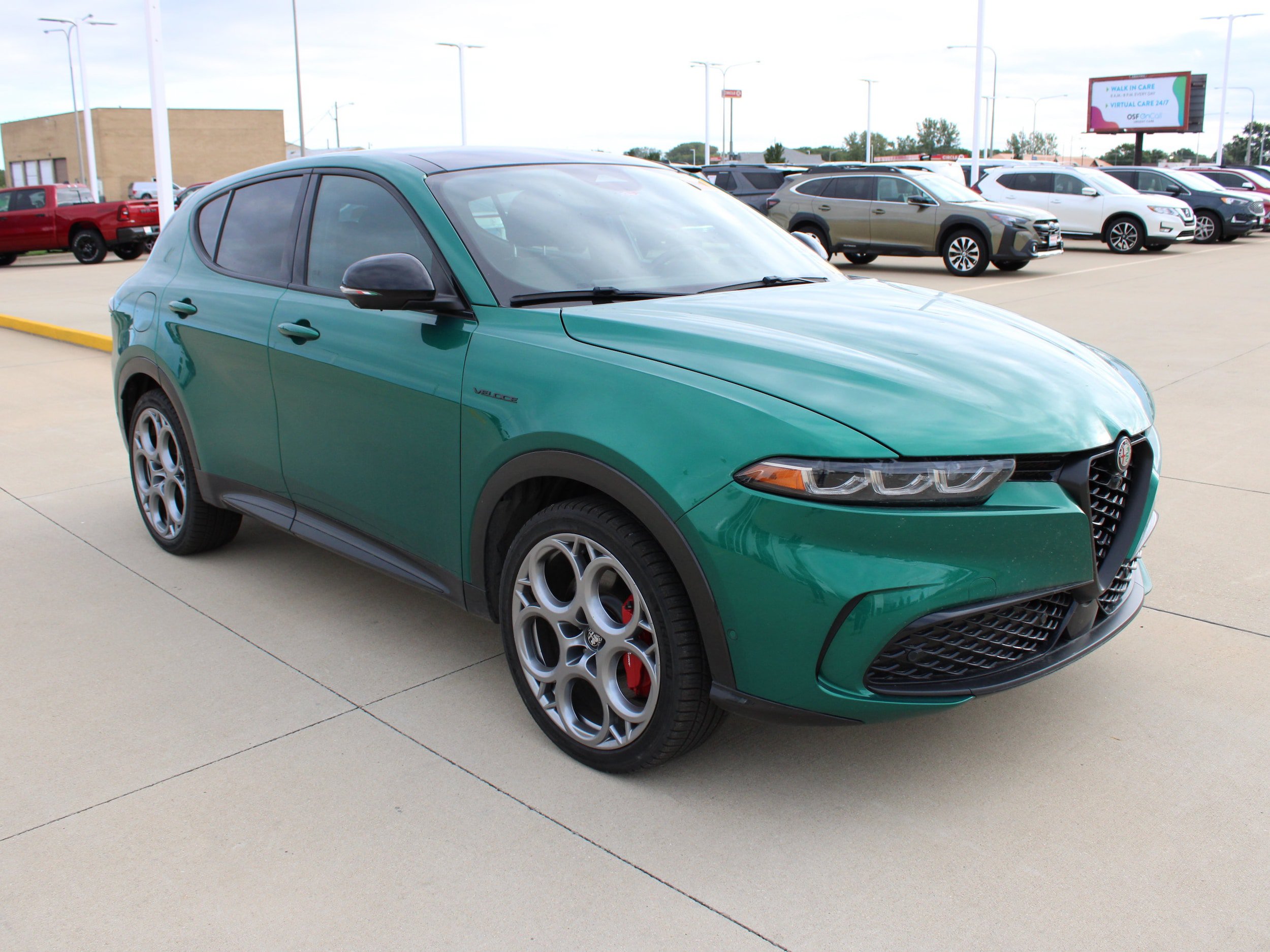 Used 2024 Alfa Romeo Tonale Veloce AWD/4WD image 7