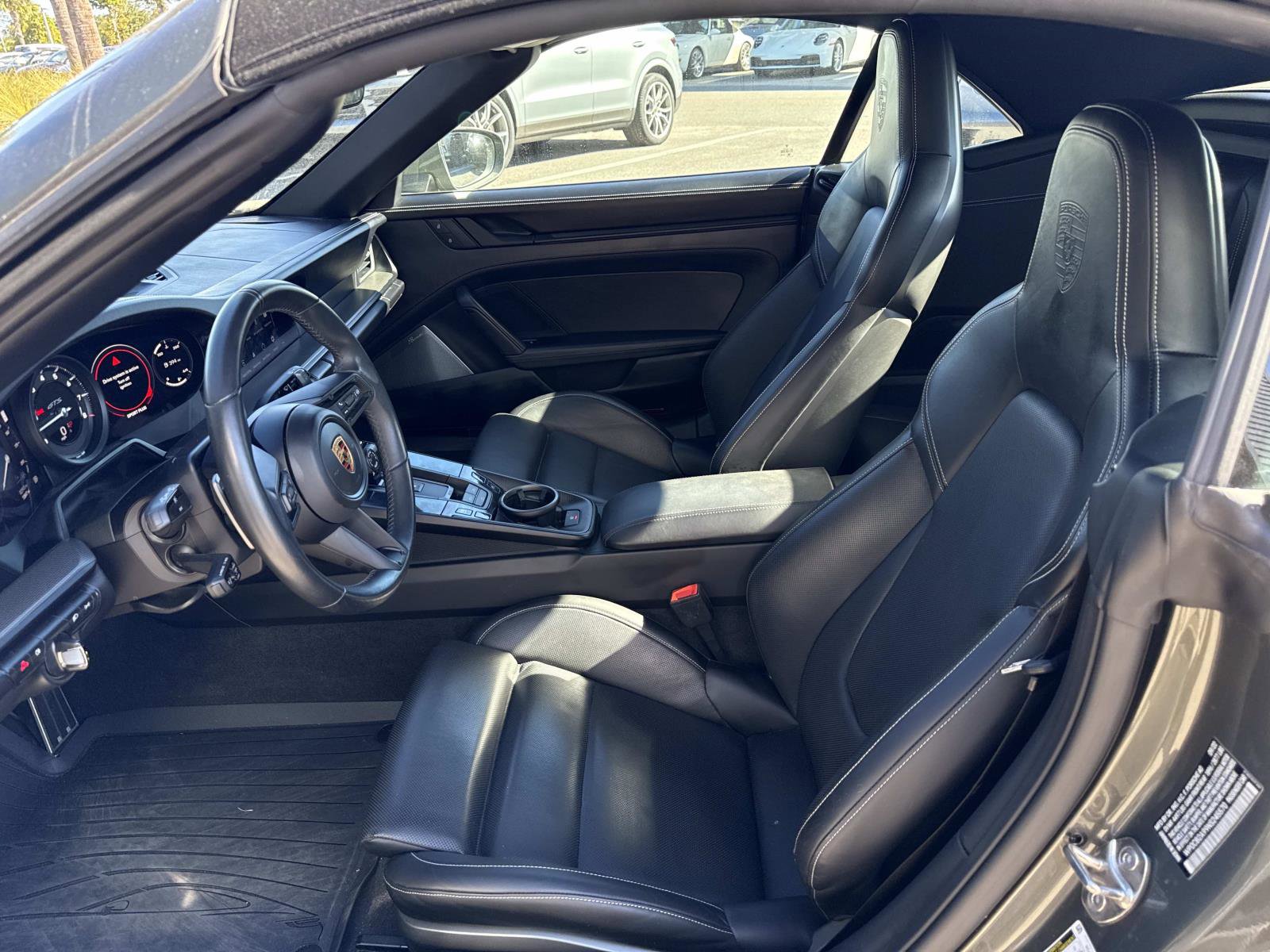 Certified 2022 Porsche 911 Carrera GTS image 5