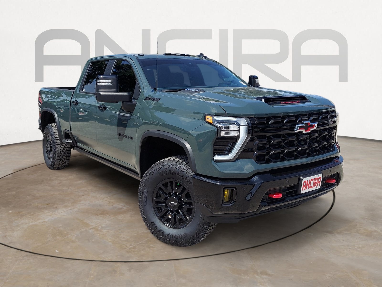Used 2026 Chevrolet Silverado 2500 ZR2 AWD/4WD image 4