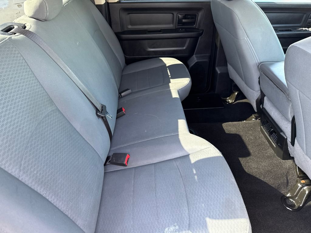 Used 2018 RAM 1500 Express w/ Express Value Package image 16